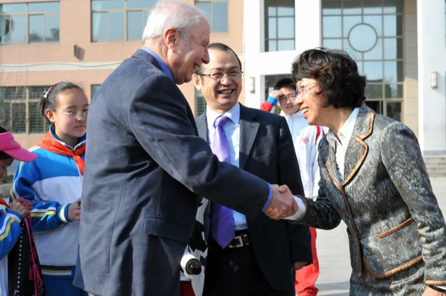 2011 大连基因周 · 诺奖大师校园行 · 第 360/360 帧